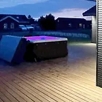 Luxury Retreat In Marielyst *