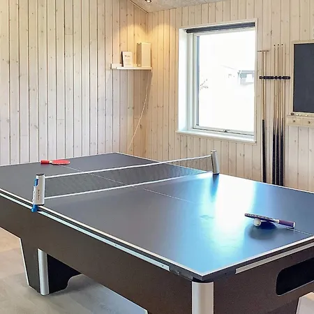 Luxury Retreat In Marielyst Bøtø By